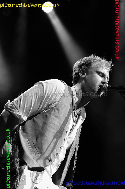 glow_1767.jpg
